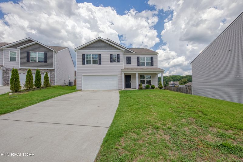 8036 Free Range Ln, Knoxville, TN 37938