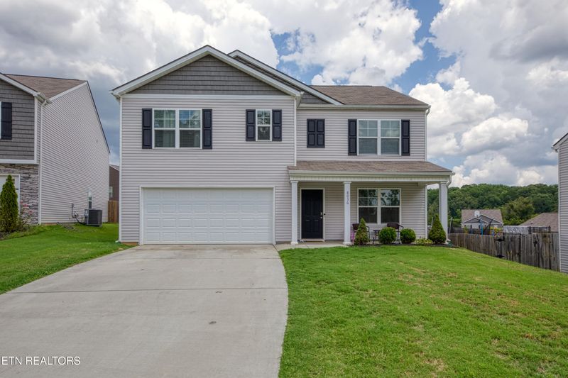 8036 Free Range Ln, Knoxville, TN 37938