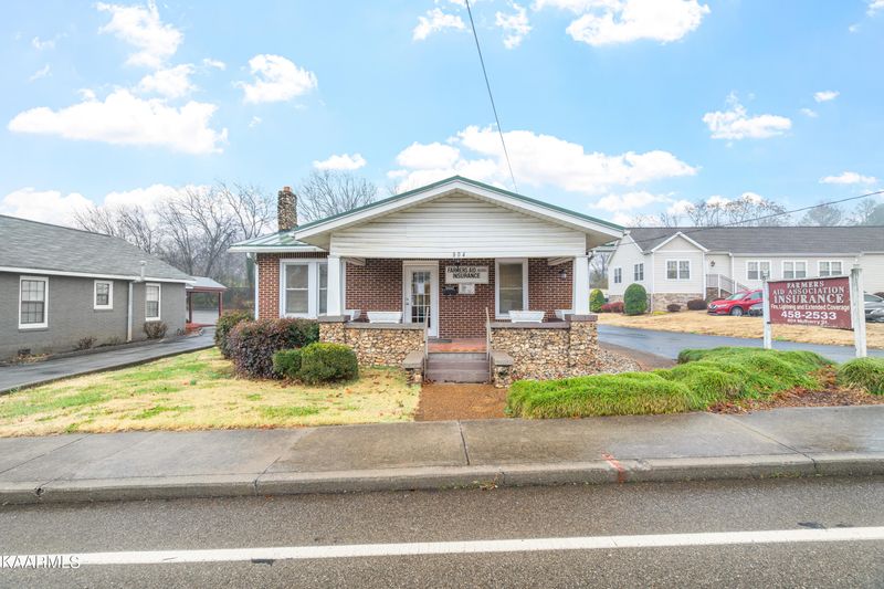 804 Mulberry St, Loudon, TN 37774