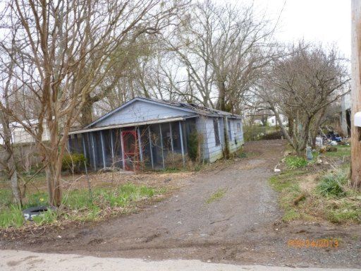 804 Wallace Harris Rd, Maryville, TN 37801