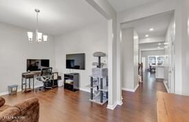 8040 Dennis Fox Ln, Knoxville, TN 37938