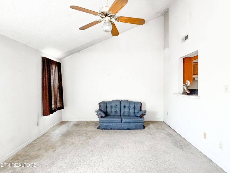 8040 Hansboro Way, Powell, TN 37849