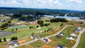 805 Black Bear Cir, Loudon, TN 37774