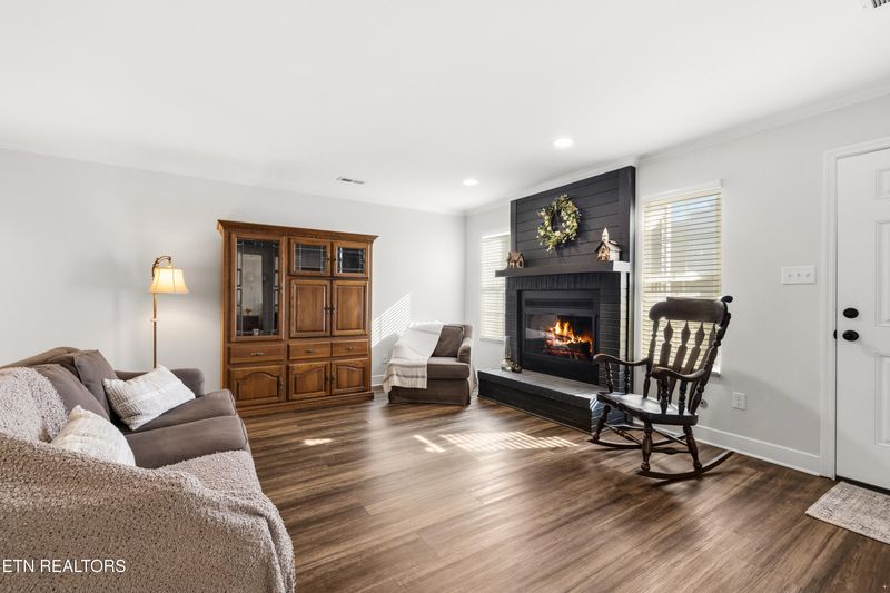 805 Cedar Ln #E17, Knoxville, TN 37912