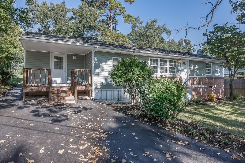 805 Forsythe St, Knoxville, TN 37917