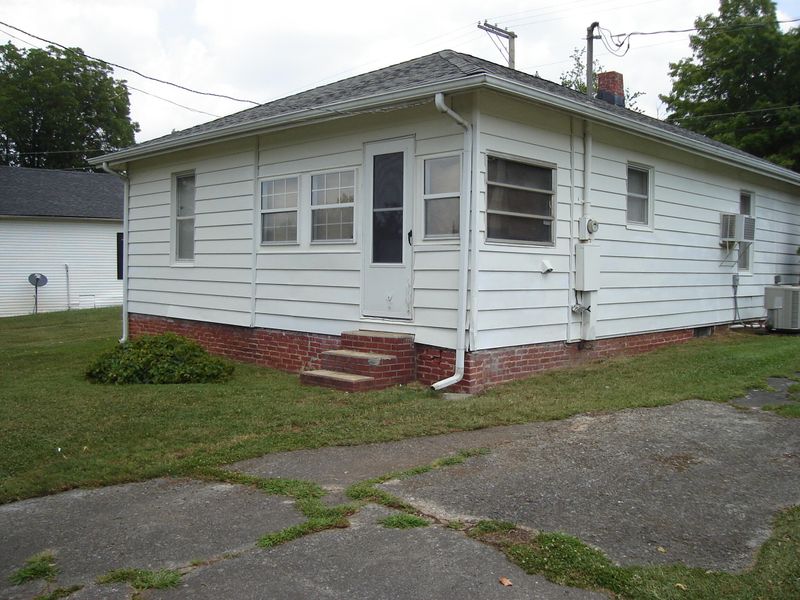 805 S Everett High Rd, Maryville, TN 37804