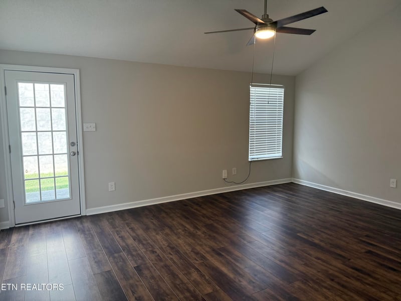 8051 Intervale Way, Powell, TN 37849