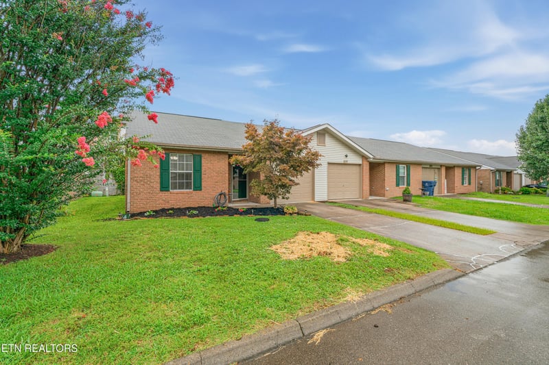 8059 Chambord Way, Powell, TN 37849
