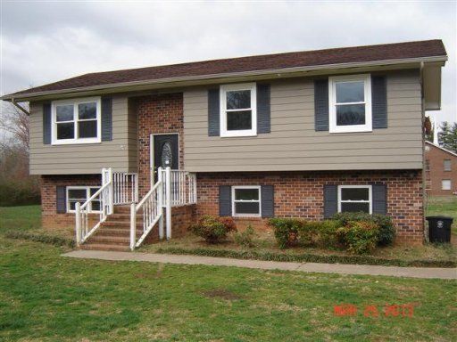 806 Northside Dr, Athens, TN 37303