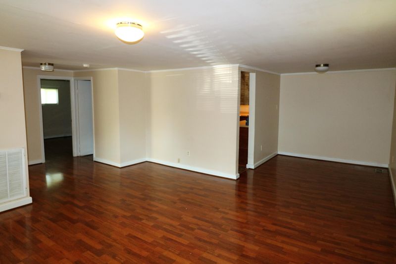 806 Raven Cv, Athens, TN 37303