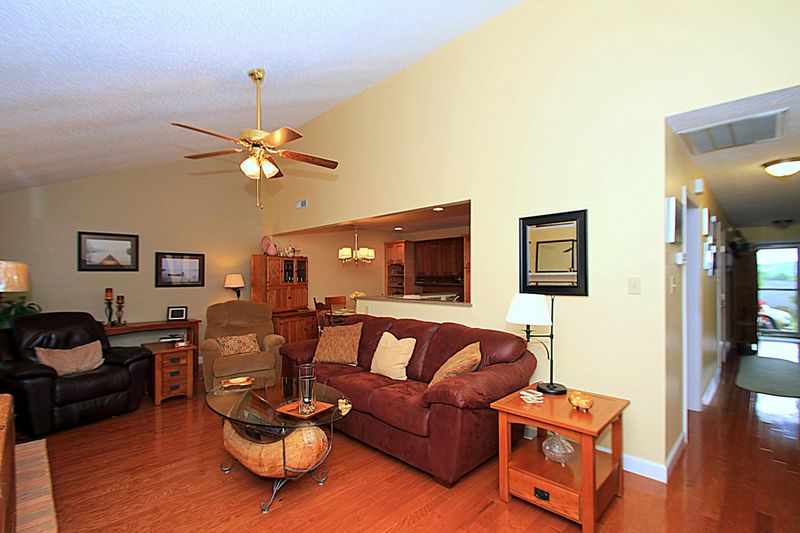 8063 Hansboro Way #3, Powell, TN 37849