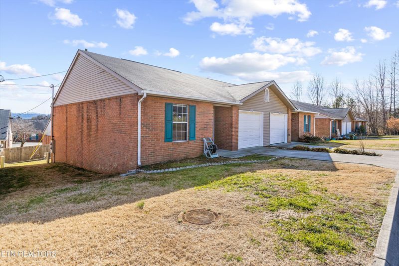 8066 Intervale Way, Powell, TN 37849