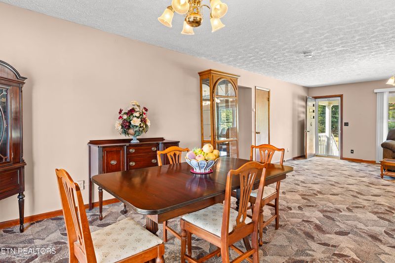 807 Adkins Rd, Philadelphia, TN 37846