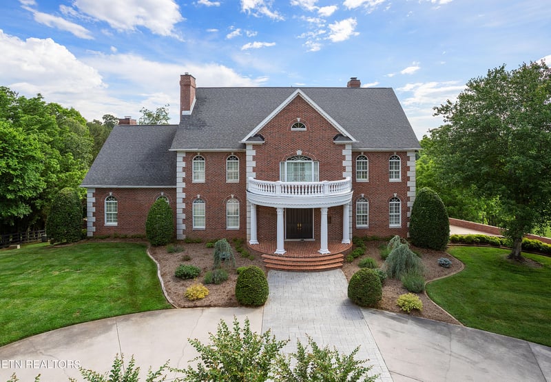 807 S Peters Rd, Knoxville, TN 37922