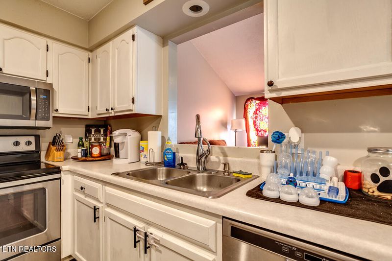 8074 Intervale Way, Powell, TN 37849