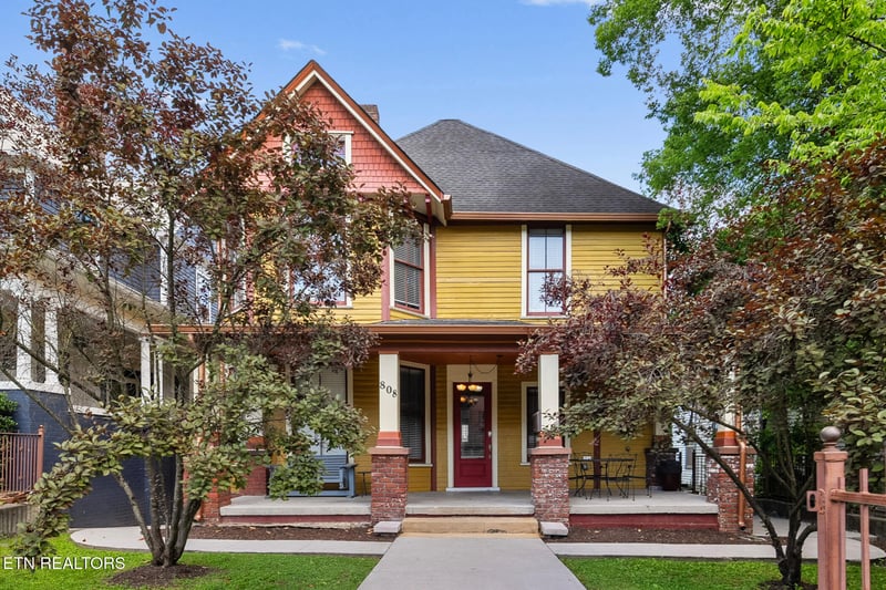 808 N 4th Ave, Knoxville, TN 37917