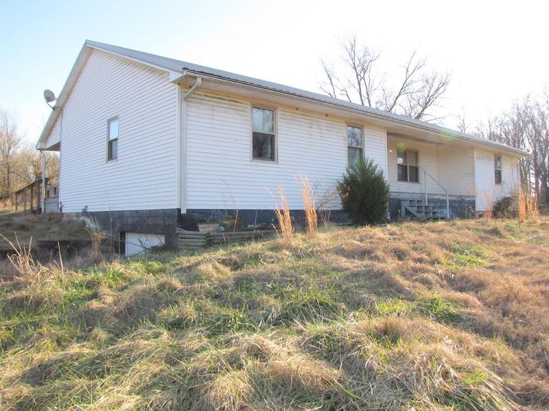 809 - 811 Short Bark Rd, Madisonville, TN 37354