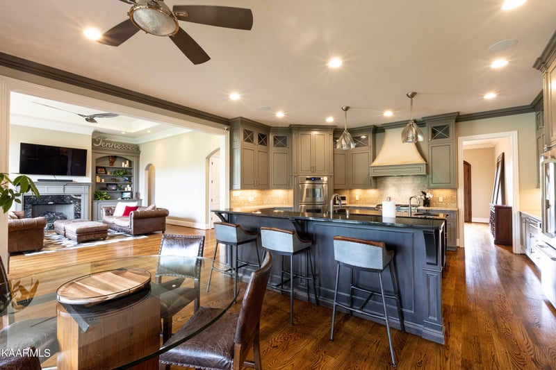 809 Hammock Ln, Knoxville, TN 37934