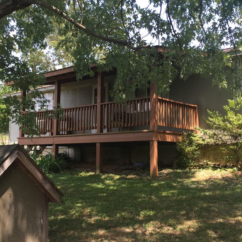 809 Mehaffey Rd, Powell, TN 37849