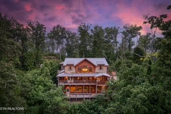 809 Pinecrest Way, Sevierville, TN 37862