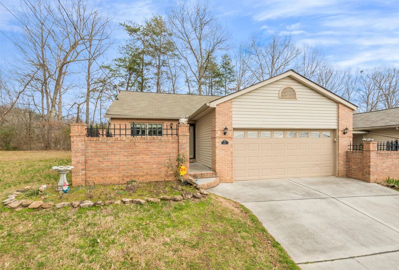 809 Rangeview Way, Knoxville, TN 37920