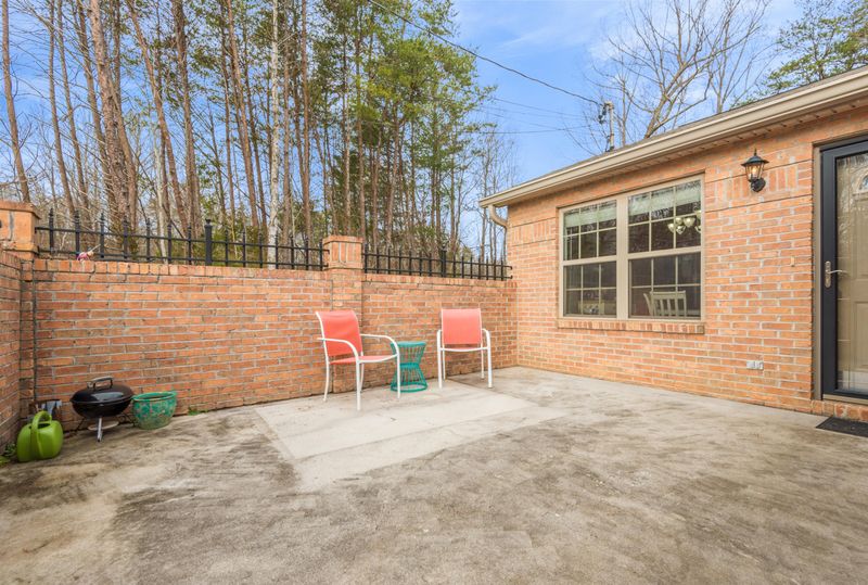 809 Rangeview Way, Knoxville, TN 37920