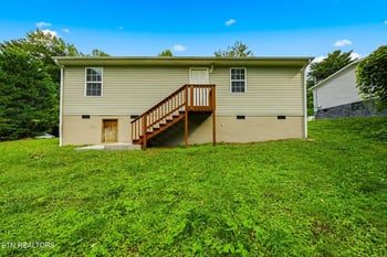 809 Valley Dr, Knoxville, TN 37920