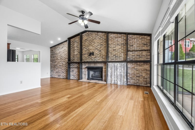 809 Widgeon Ln, Knoxville, TN 37934