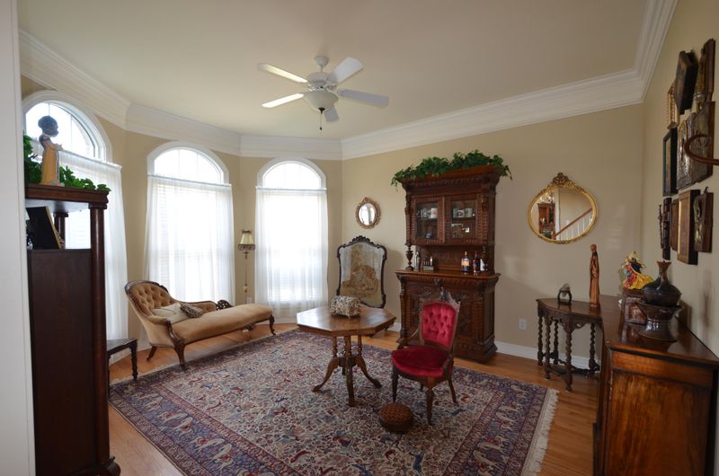 81 Rolling Links Blvd, Oak Ridge, TN 37830