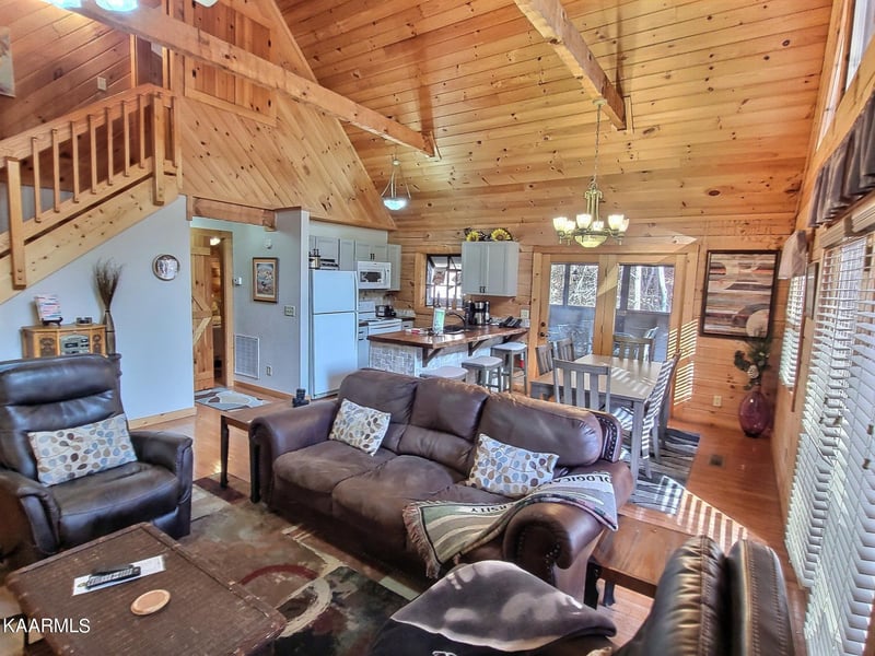 810 Bear Run Way, Sevierville, TN 37863