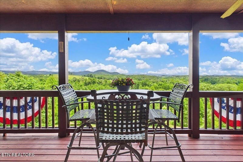 810 Belltown Rd, Tellico Plains, TN 37385