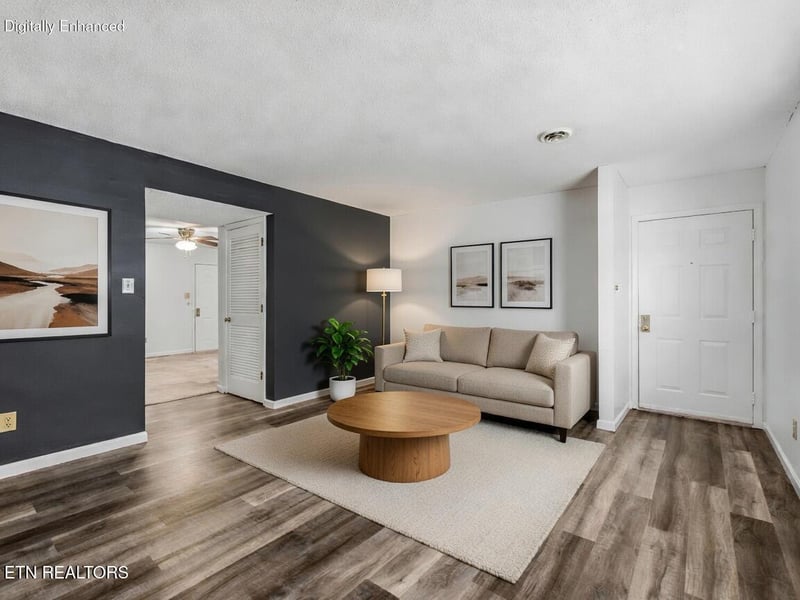 810 Highland Dr #501, Knoxville, TN 37912
