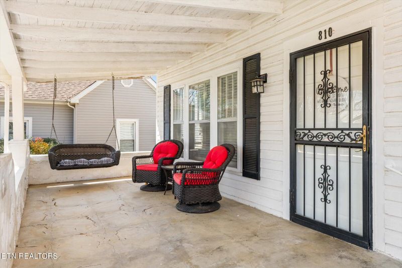 810 Louisiana Ave, Etowah, TN 37331