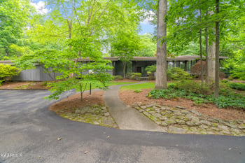8101 Osler Ln, Knoxville, TN 37909
