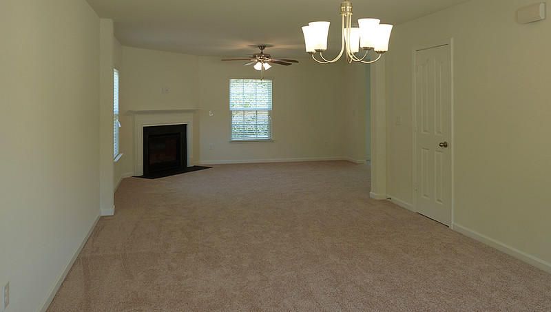 8101 Thunder River Tr, Corryton, TN 37721