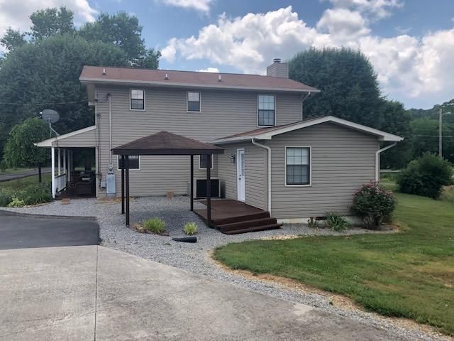8102 Thompson School Rd, Corryton, TN 37721