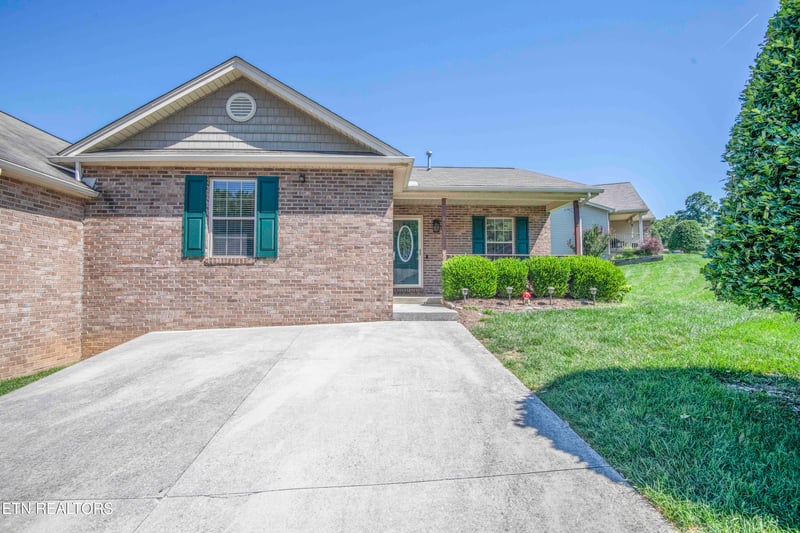 8109 Pepperdine Way, Knoxville, TN 37923