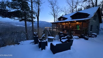 811 Christy Ln, Townsend, TN 37882