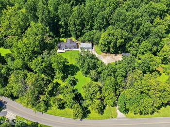 8111 Pickens Gap Rd, Knoxville, TN 37920