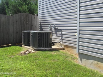 8116 Cambridge Reserve Dr, Knoxville, TN 37924