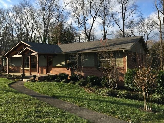 8117 Chesterfield Dr, Knoxville, TN 37909