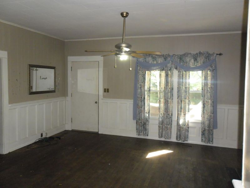 812 Gresham Rd, Knoxville, TN 37918