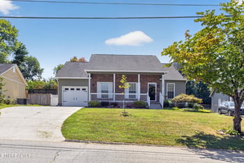 812 Summerdale Dr, Knoxville, TN 37934