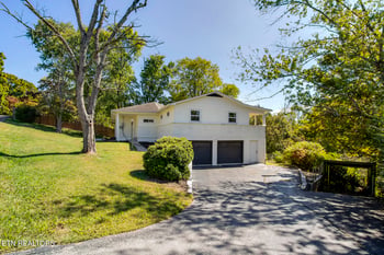 812 Sunset Dr, Kingston, TN 37763