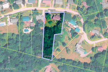 812 Sunset Dr, Kingston, TN 37763