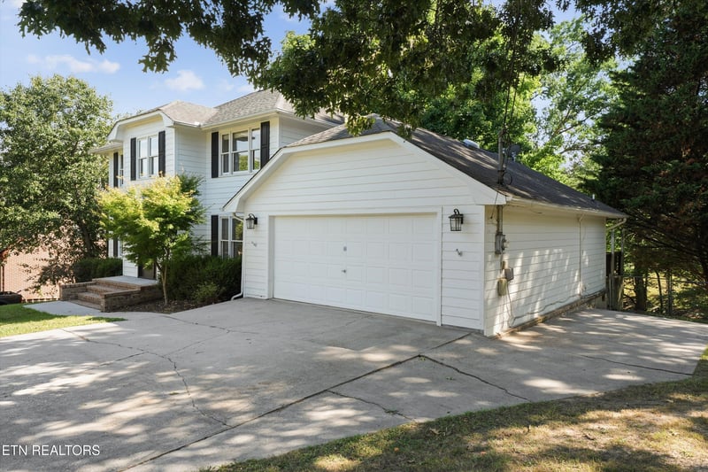 8121 Nutmeg Cir, Knoxville, TN 37938
