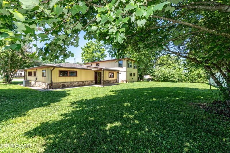 8121 Old Highway 73, Townsend, TN 37882