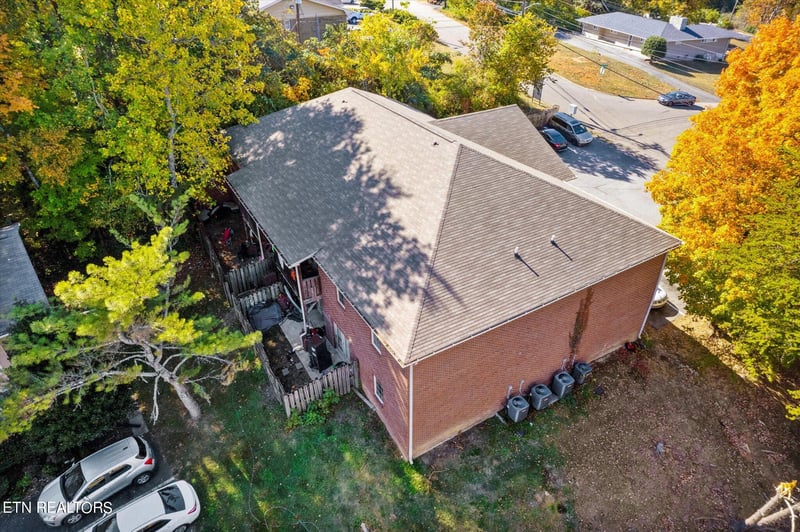 8122 NW Elderberry Dr, Knoxville, TN 37919