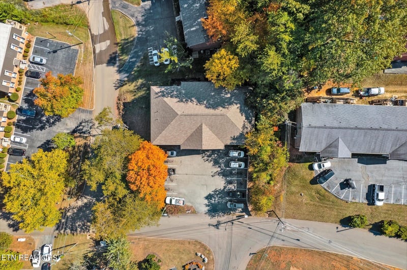 8122 NW Elderberry Dr, Knoxville, TN 37919
