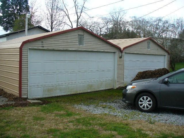 813 Donald Dr, Seymour, TN 37865